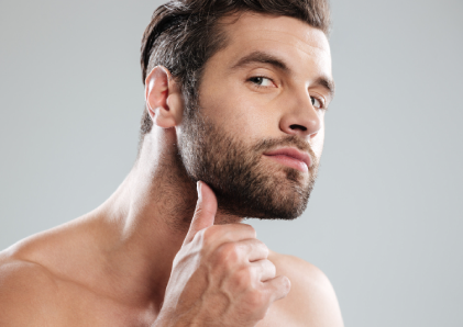 Tratamientos de estética masculina en Bilbao para lograr un aspecto más joven con mesoterapia facial o neuromudulación
